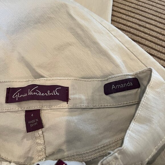 Women's Gloria Vanderbilt Cream Jeans with fancy stitched pockets, Size 4 - Picture 6 of 10